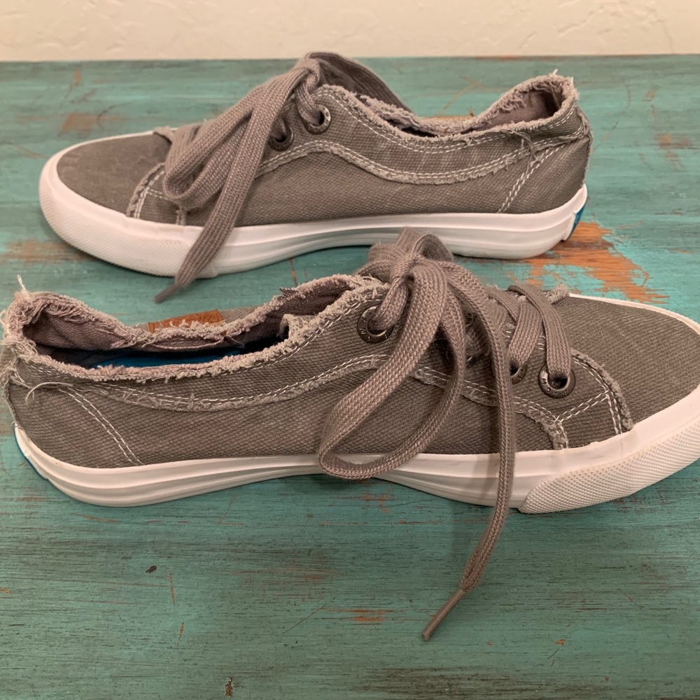 Blowfish Malibu shoes size 5.5 - Picture 7 of 8